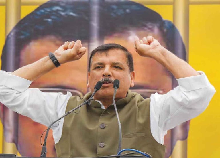 संजय सिंह का पीएम पर निशाना …वरना लोग चौकीदार को ही चोर समझेंगे