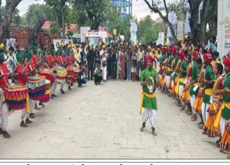 झारखंड में कलाकारों के लिए विशेष पाॅलिसी लाएंगे-हेमंत सोरेन