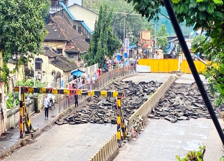 कृपया ध्यान दें! ध्वस्त किया जा रहा ऐतिहासिक सायन पुल…जुलाई 2026 तक यातायात बंद