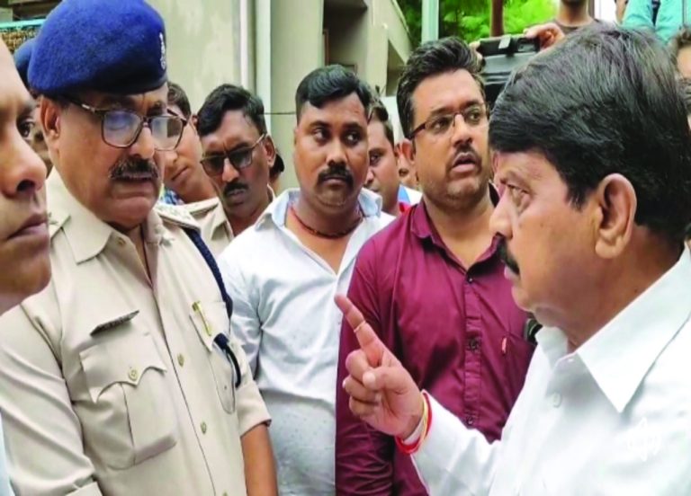 …थाने में घुसकर मारता हूं मैं!..एमपी में स्थिति अनकंट्रोल हो गई है…अपनी ही सरकार पर भाजपाई नेता का आरोप