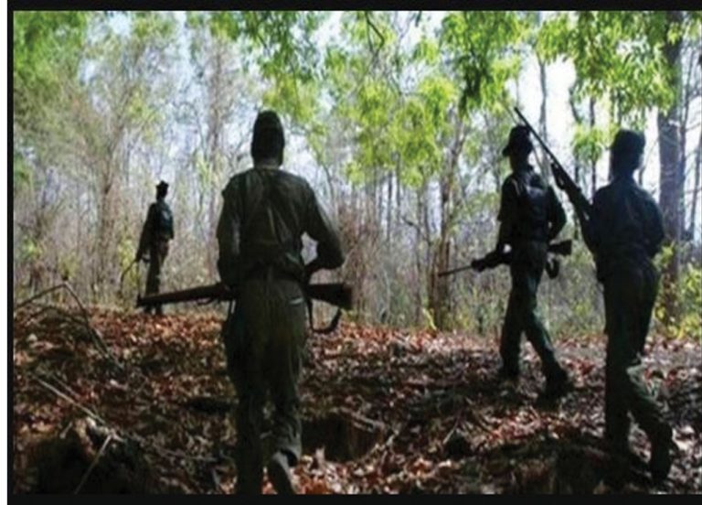 बीजापुर में गोलियों की बाढ़ में ‘बह गए’ ३१ नक्सली!..सुरक्षाबलों ने मुठभेड़ में मार गिराया ४० दिनों में ८० हुए ढेर