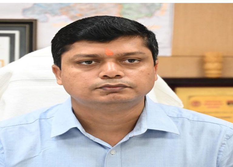 कलेक्टर ने कसा शिकंजा…29 अवैध कॉलोनियों के प्लाटों की बिक्री पर रोक लगाई