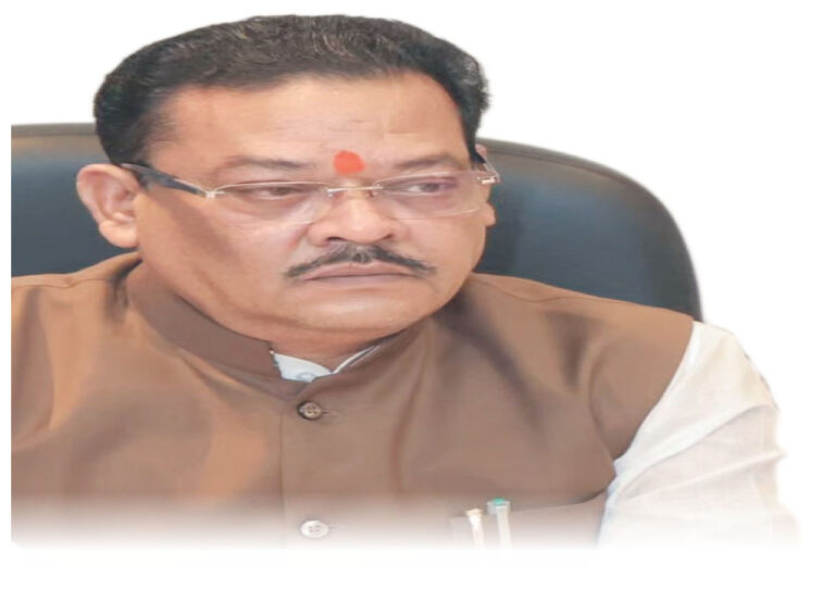 घाती गुट का मंत्री घोटालेबाज!