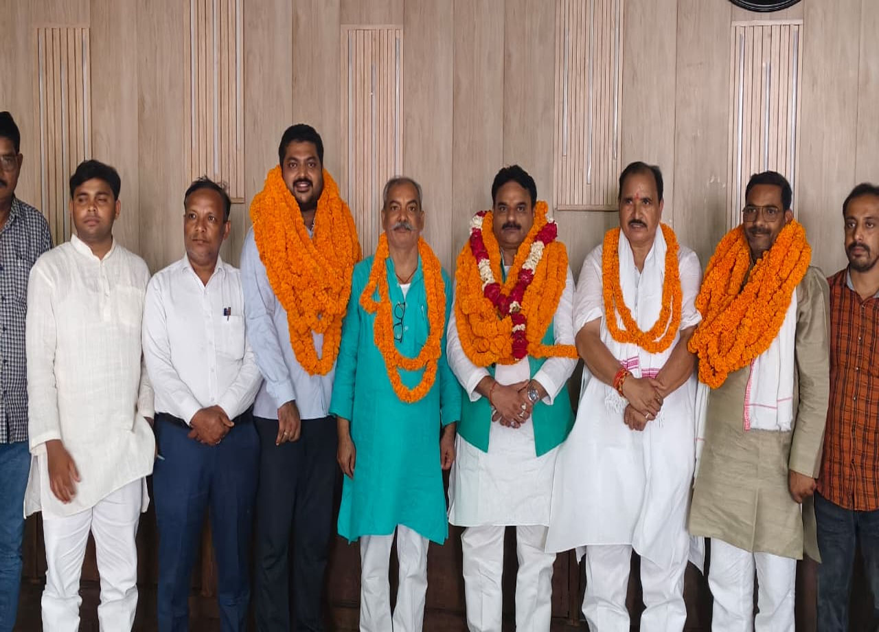 सुल्तानपुर की शिक्षक राजनीति में नया धमाका