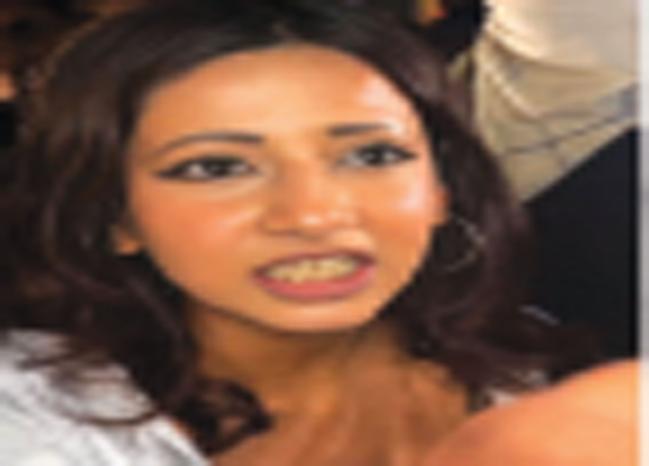 दिल्ली लाइव : रुचिका सिंह से घबराई सत्ता!
